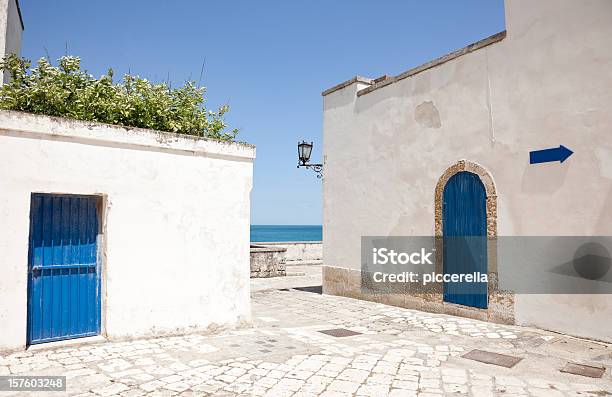 Otranto Case - Fotografie stock e altre immagini di Salento - Puglia - Salento - Puglia, Casa, Facciata