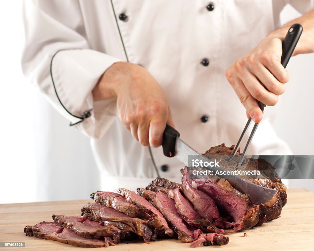 https://media.istockphoto.com/id/157603328/photo/chef-slicing-roast-beef-using-carving-knife-and-fork.jpg?s=1024x1024&w=is&k=20&c=CQ2ej0XFJPyTmwKlrCqLc07aufpB6U-MOHkTVLuYOUY=
