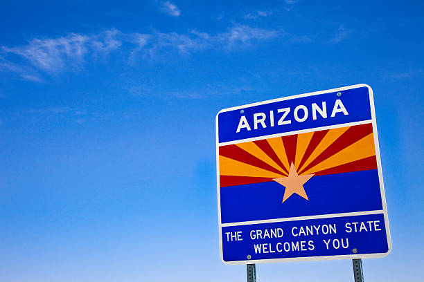istock welcome to Arizona sign state line 157603782