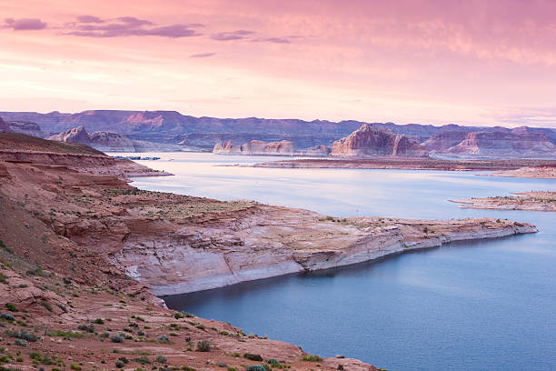 Lake Powell at dusk Lake Powell in Page - Arizona lake powell stock pictures, royalty-free photos & images