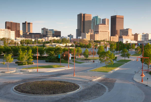 winnipeg schlechten lichtverhältnissen - winnipeg stock-fotos und bilder