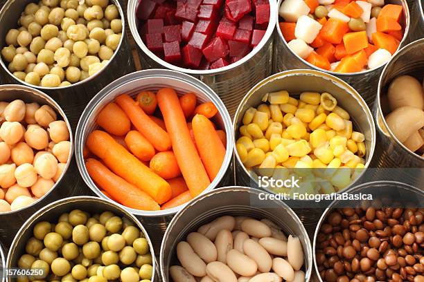 하이 앵글 캔을 야채면 통조림 식품에 대한 스톡 사진 및 기타 이미지 - 통조림 식품, 콩-콩과, 녹색 완두콩