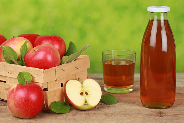 Applesaft 930+ Fotos, Bilder und lizenzfreie Bilder zu Apfelsaft Flasche - iStock