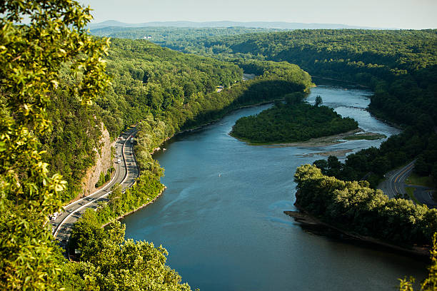 parc de delaware water gap - delaware photos et images de collection