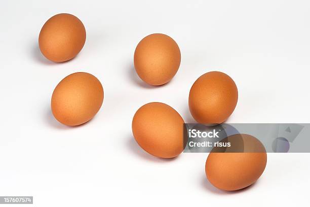 Huevos Foto de stock y más banco de imágenes de Alimento - Alimento, Comida sana, Comidas y bebidas