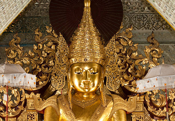 Sandamuni Paya is located next to the Kuthodaw Paya, \