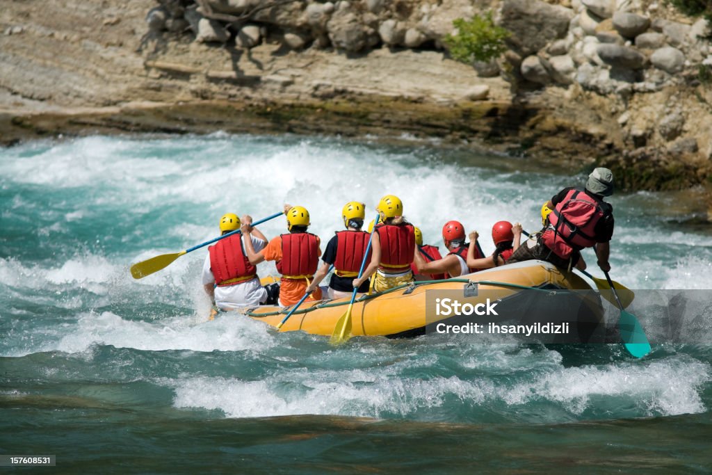 In zattera acqua bianca - Foto stock royalty-free di Rafting sulle rapide