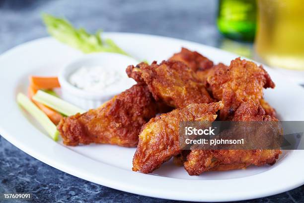 Wings - Fotografias de stock e mais imagens de Asa de Búfalo - Asa de Búfalo, Buffalo - Estado de Nova Iorque, Aipo