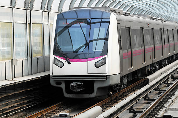 xl moderne de transport - paris metro train photos et images de collection