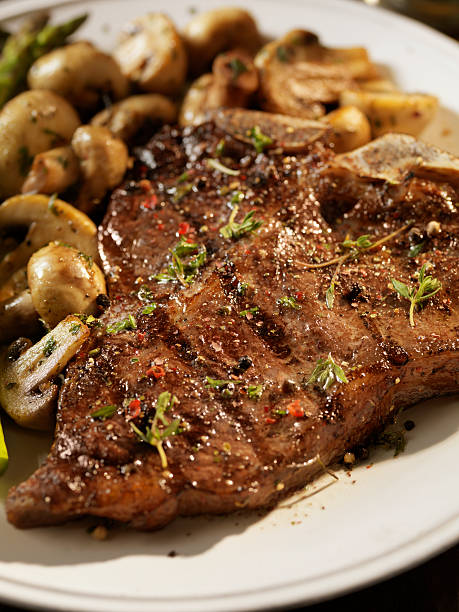 istock Porterhouse Steak with Sauteed Mushrooms 157610194