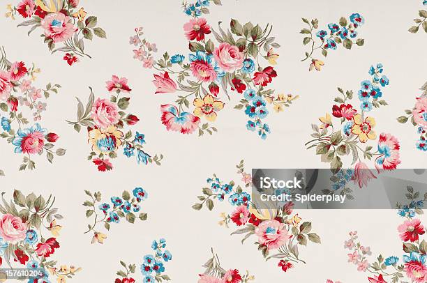 Foto de Farleigh Antigo Textura Floral Médio e mais fotos de stock de Estampa Floral - Estampa Floral, Flor, Papel de parede