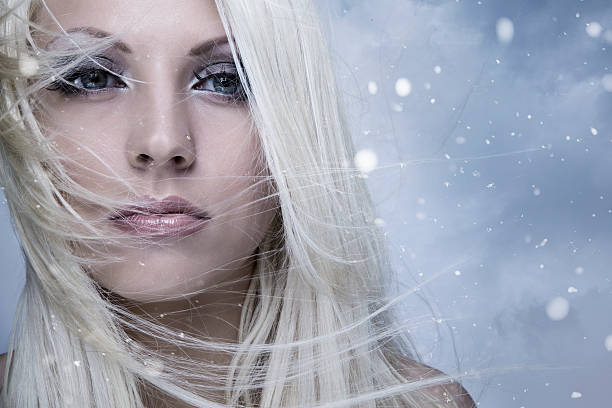 istock Beautiful woman 157611031
