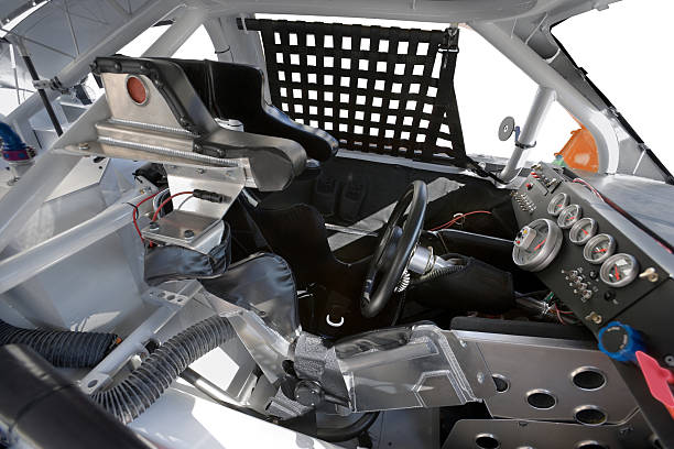 nascar-cockpit sicherheit cage - ölstand stock-fotos und bilder