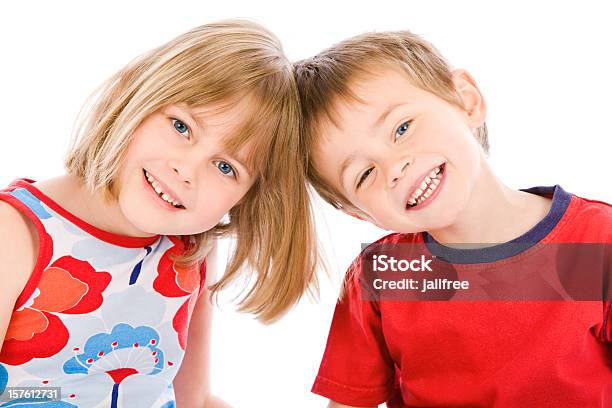 젊은 남자 인물 사진 흰색 배경 및 여자아이 4-5세에 대한 스톡 사진 및 기타 이미지 - 4-5세, 6-7 살, 소녀