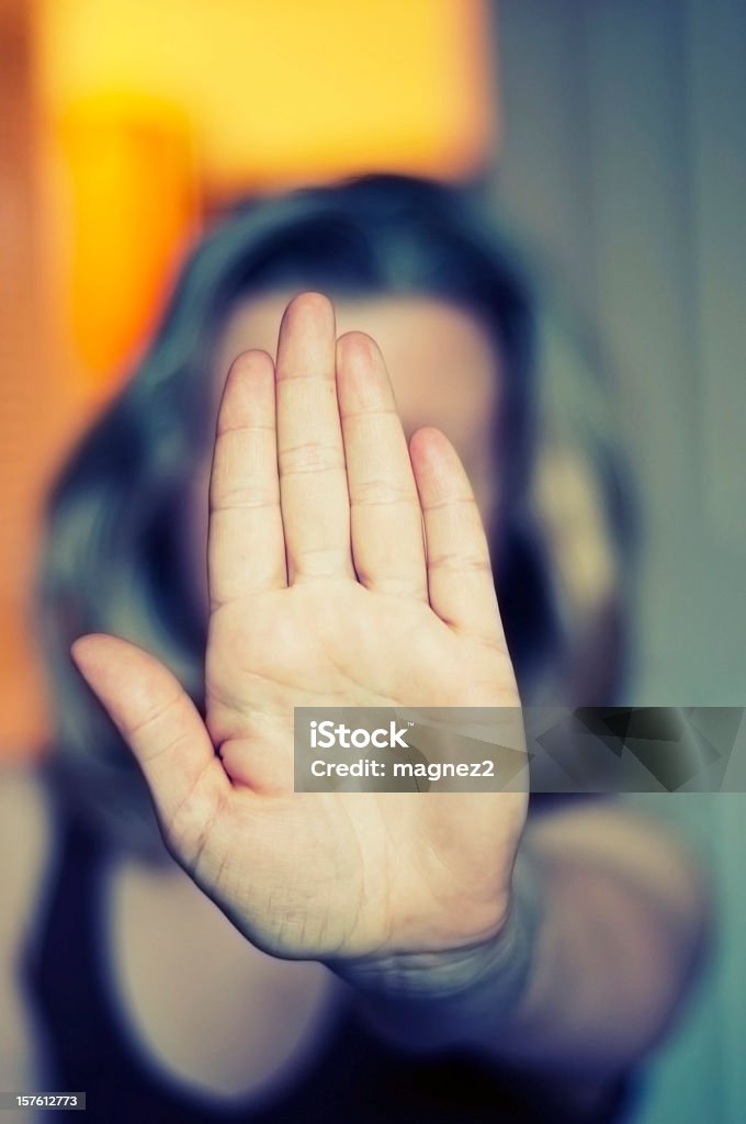 Gesto di Stop - Foto stock royalty-free di Violenza domestica