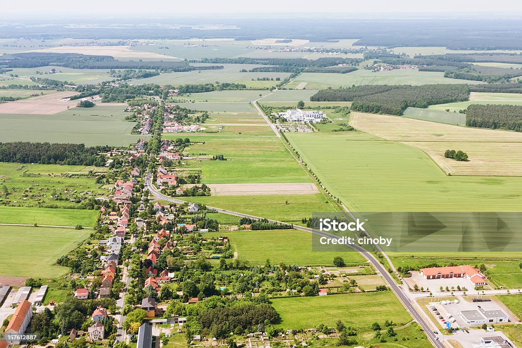 Vista aérea de um suburbanos área, QUINTASConstellation name (optional - Royalty-free Admirar a Vista Foto de stock