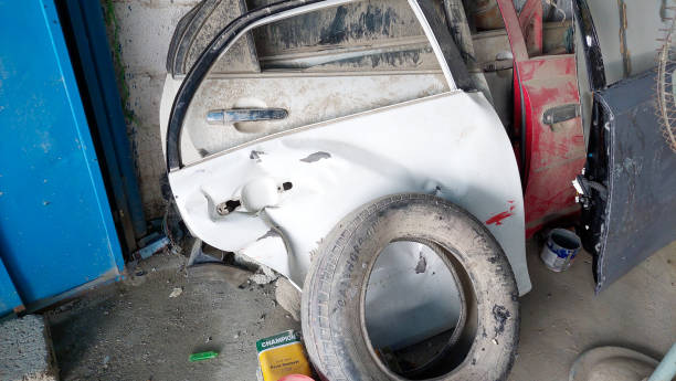 istock Acedental car doors 1576134011