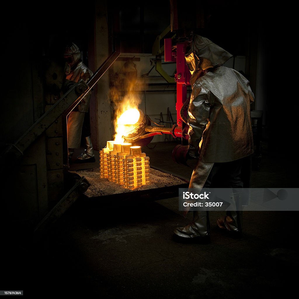 鉄鋳造 - アルミニウム工場のロイヤリティフリーストックフォト