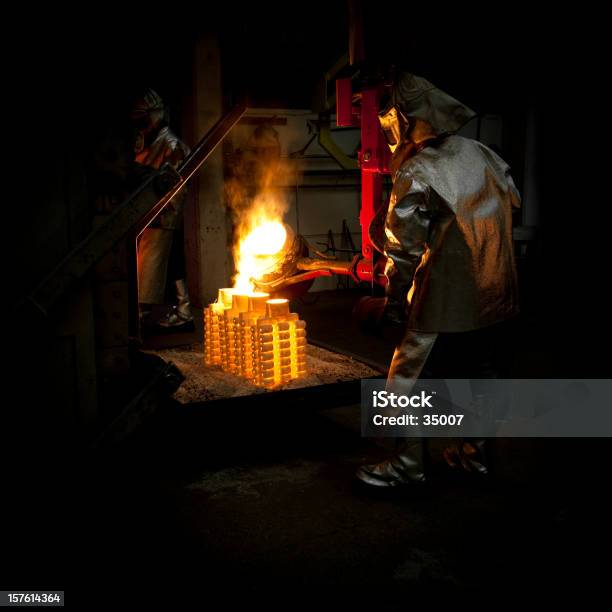 Foto de Ferro De Casting e mais fotos de stock de Amarelo - Amarelo, Aço, Aço Inoxidável