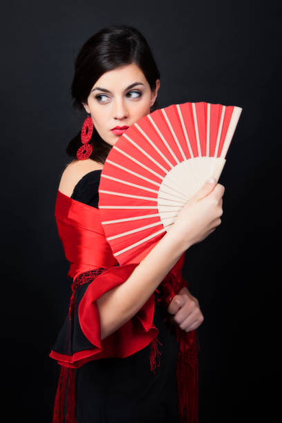 istock Spanish flamenco looking sideways with a sensual glance 157615631