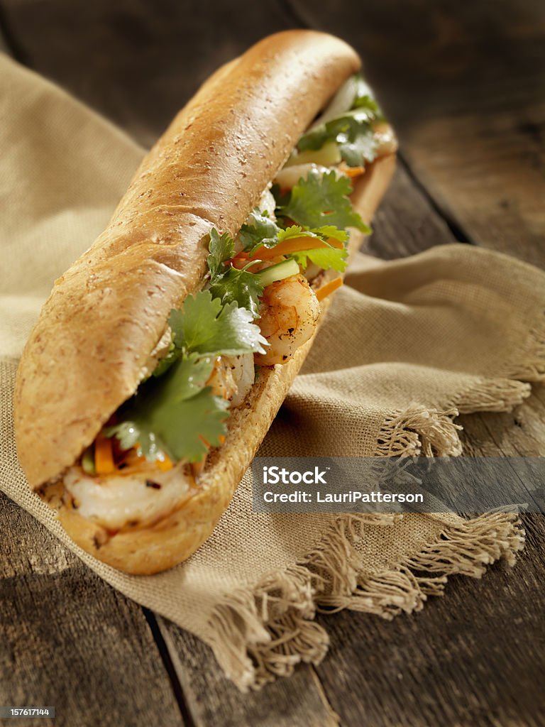 Вьетнамский Сэндвич с креветки на гриле - Стоковые фото Азиатская культура роялти-фри
