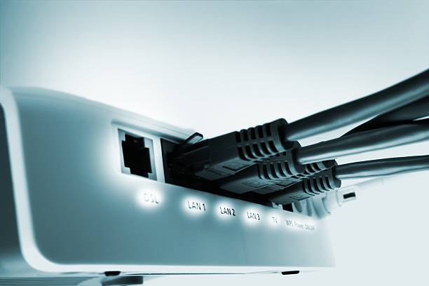 ホームネットワークスイッチ、無料の dsl ポート - network connection plug network server computer cable wireless technology ストックフォトと画像