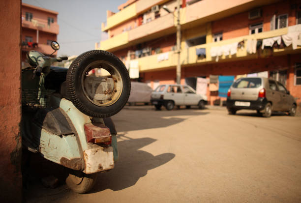 istock New Delhi  Suburbia 157618995