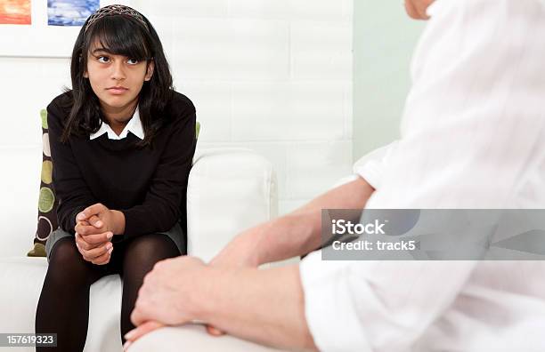 Foto de Escola Conselheira Ansioso Adolescente e mais fotos de stock de Saúde Mental - Saúde Mental, Educação, Orientador escolar