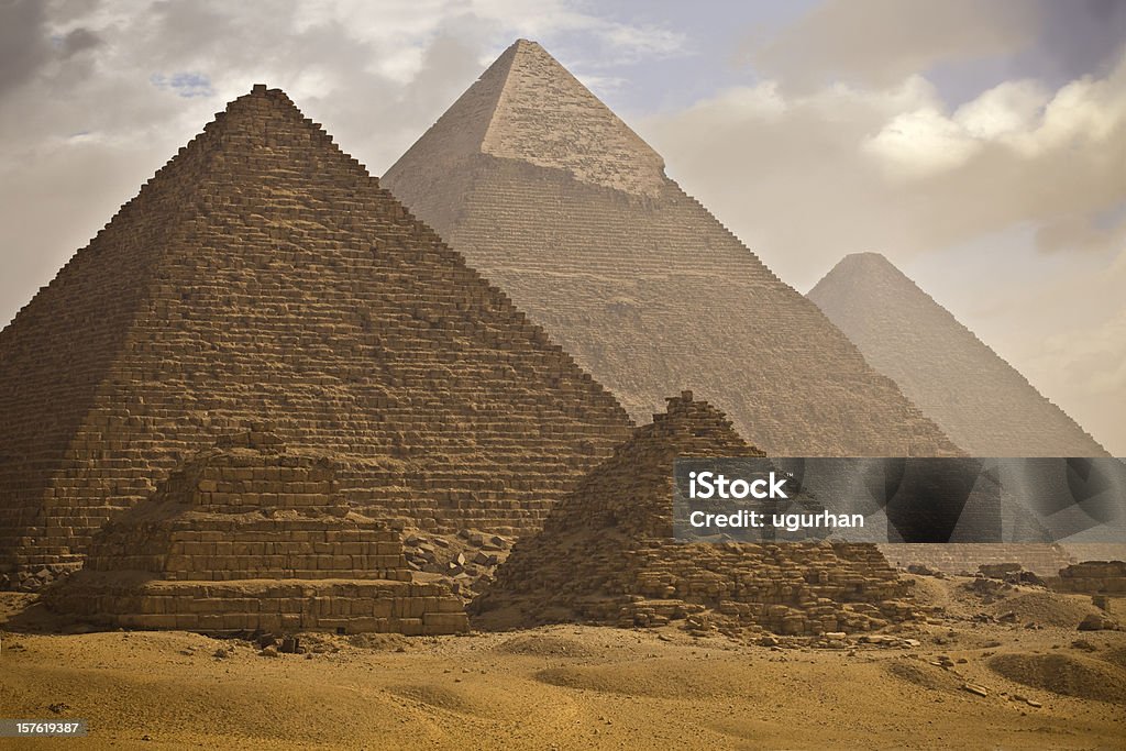 Piramidi - Foto stock royalty-free di Africa