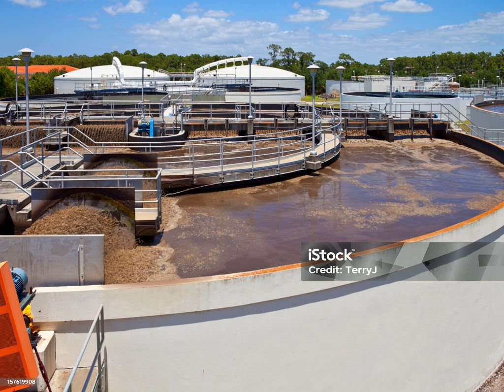 Usine des eaux usées - Photo de Déchets libre de droits