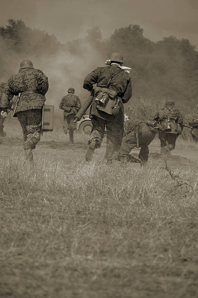 skirmish militar. - 1940 fotografías e imágenes de stock