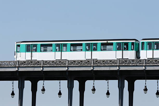 городской жизнь - architecture blue bridge iron стоковые фото и изображения