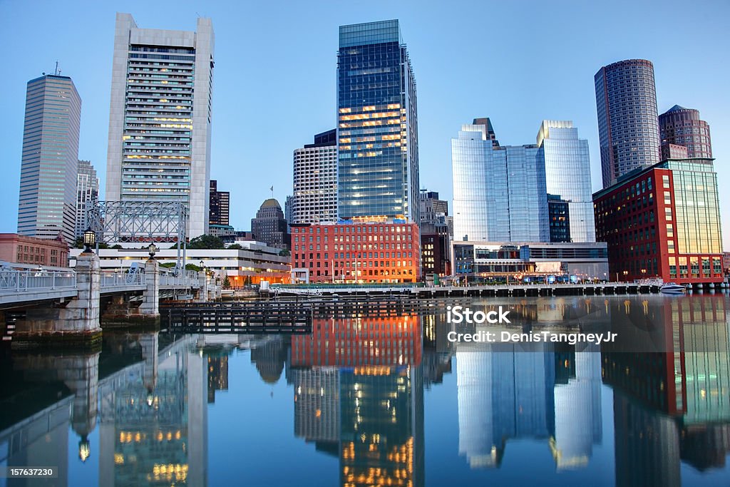 Boston Skyline - Zbiór zdjęć royalty-free (Boston - Stan Massachusetts)