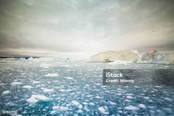 Foto de Arctic Icebergs Ilulissat Groenlândia e mais fotos de stock de Azul - Azul, Azul Turquesa, Baía