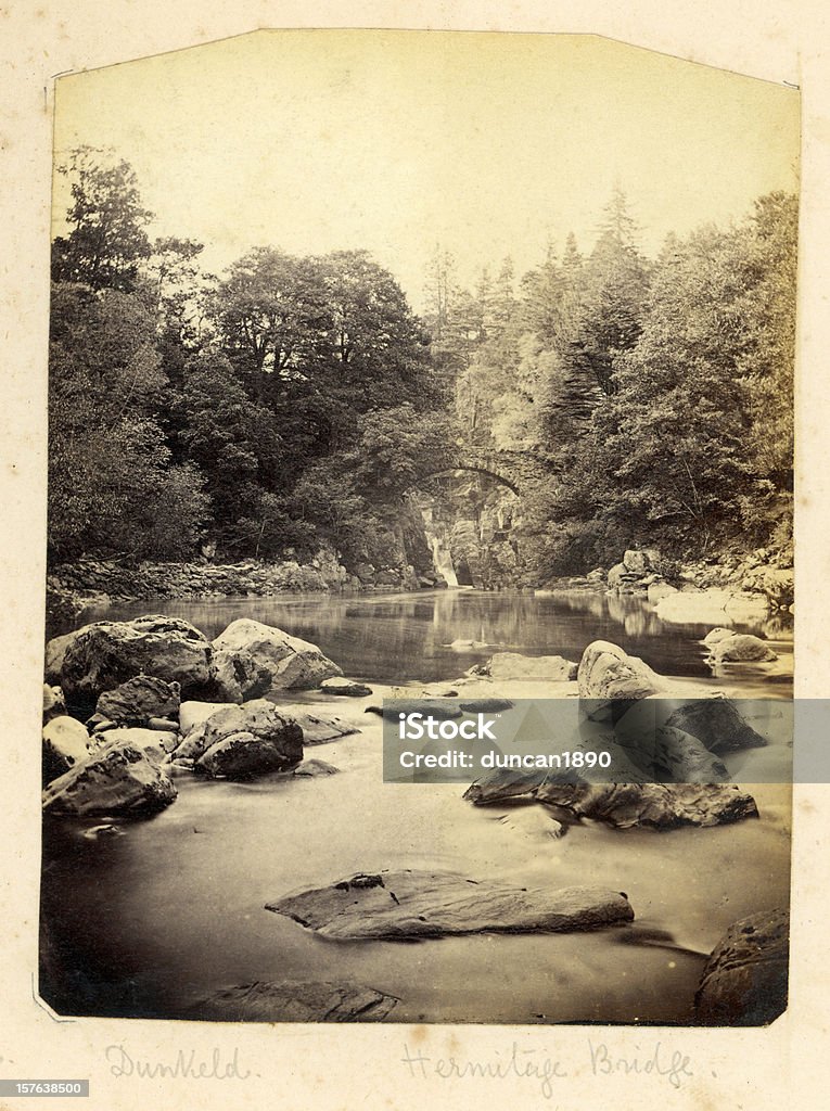 L'Hermitage Bridge Dunkeld - Foto stock royalty-free di Scozia