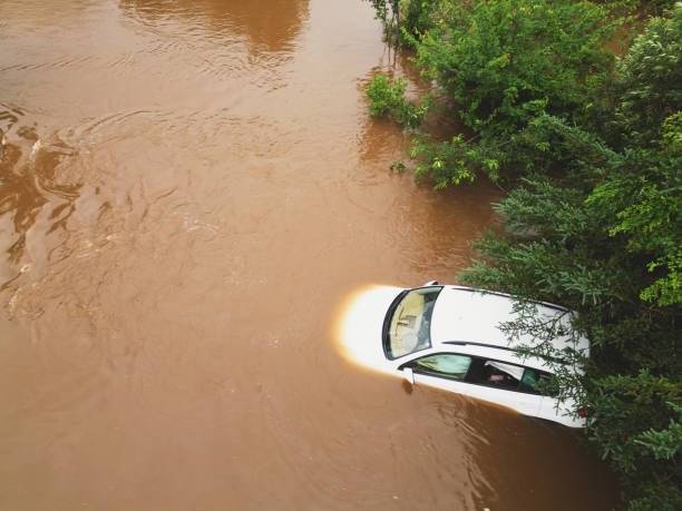 istock Car Lost in Flood 1576386326