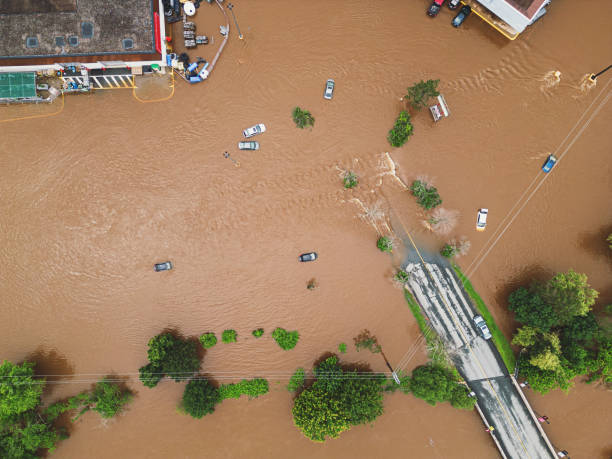 istock Flooded Shopping Mall 1576388277