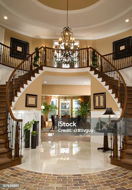 Foto de Entrada Escada Design De Interiores Para Casa e mais fotos de stock de Mansão - Mansão, Luxo, Interior