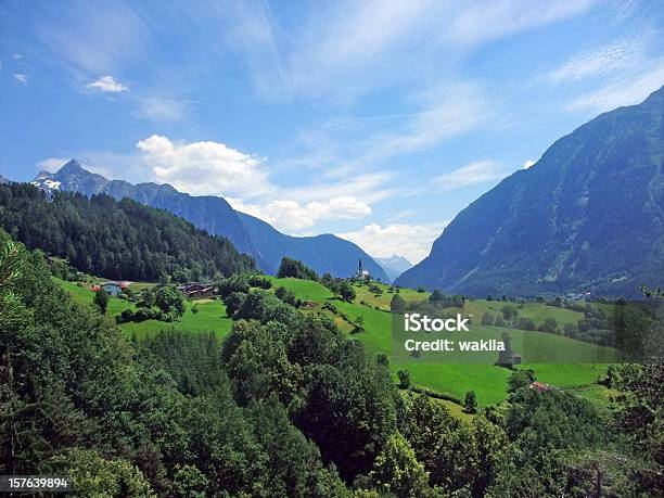 Foto de Alpina Blick Ins Zillertal e mais fotos de stock de Alemanha - Alemanha, Alpes Bávaros, Alpes europeus