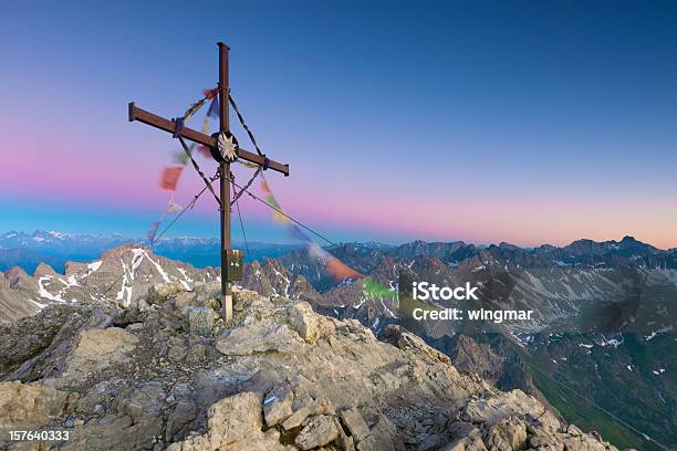 No Topo Do Monte Kogelseespitzaustria Tirol - Fotografias de stock e mais imagens de Abandonado - Abandonado, Alpes Europeus, Amanhecer