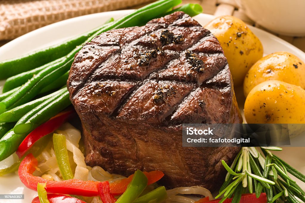 Filet Mignon - Photo de Filet mignon libre de droits