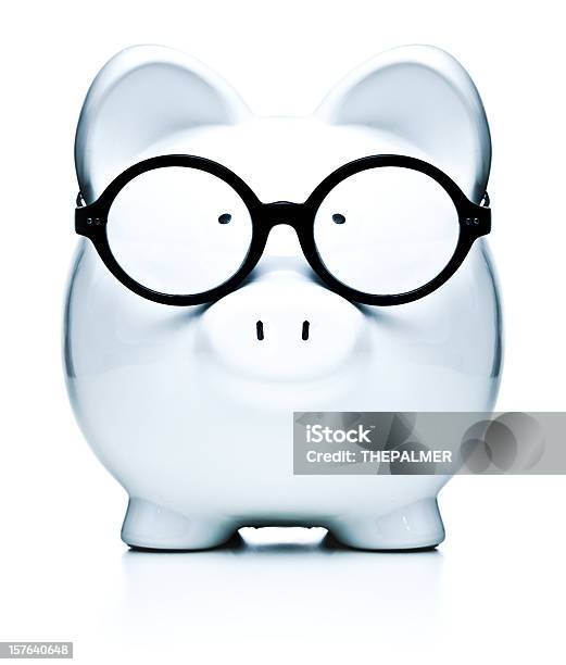 Nerd Piggybank - Fotografias de stock e mais imagens de Inteligência - Inteligência, Poupança, Acessório Financeiro