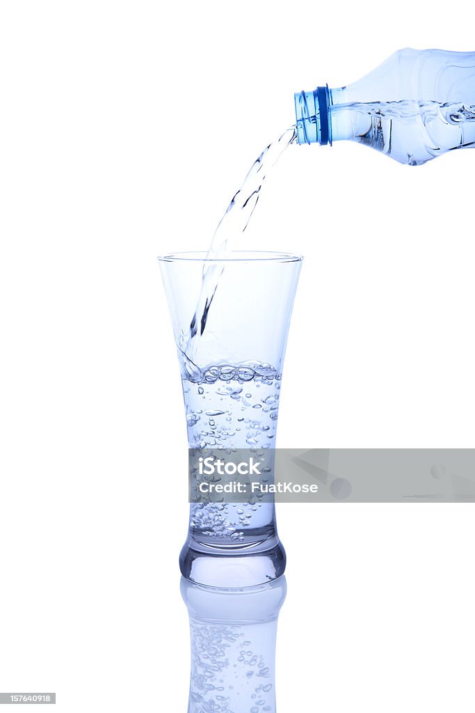 Стакан воды - Стоковые фото Безалкогольный напиток роялти-фри