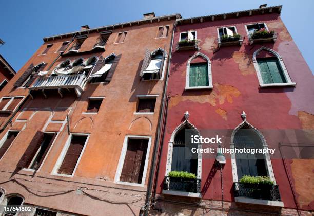 Foto de Casas Antigas Em Veneza Itália e mais fotos de stock de Antigo - Antigo, Arquitetura, Casa