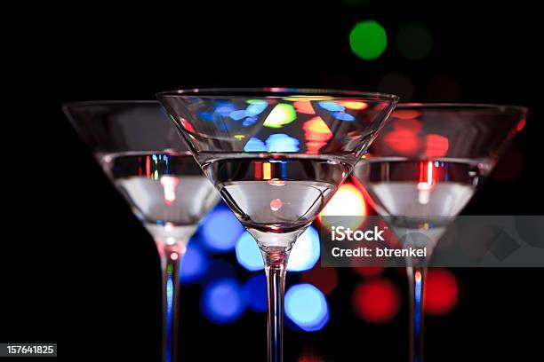 Três Cocktail De Óculos - Fotografias de stock e mais imagens de Colorido - Colorido, Vodca, Gin