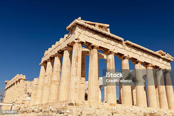 Foto de O Partenon e mais fotos de stock de Partenão - Acrópole - Partenão - Acrópole, Estabilidade, Acrópole - Atenas