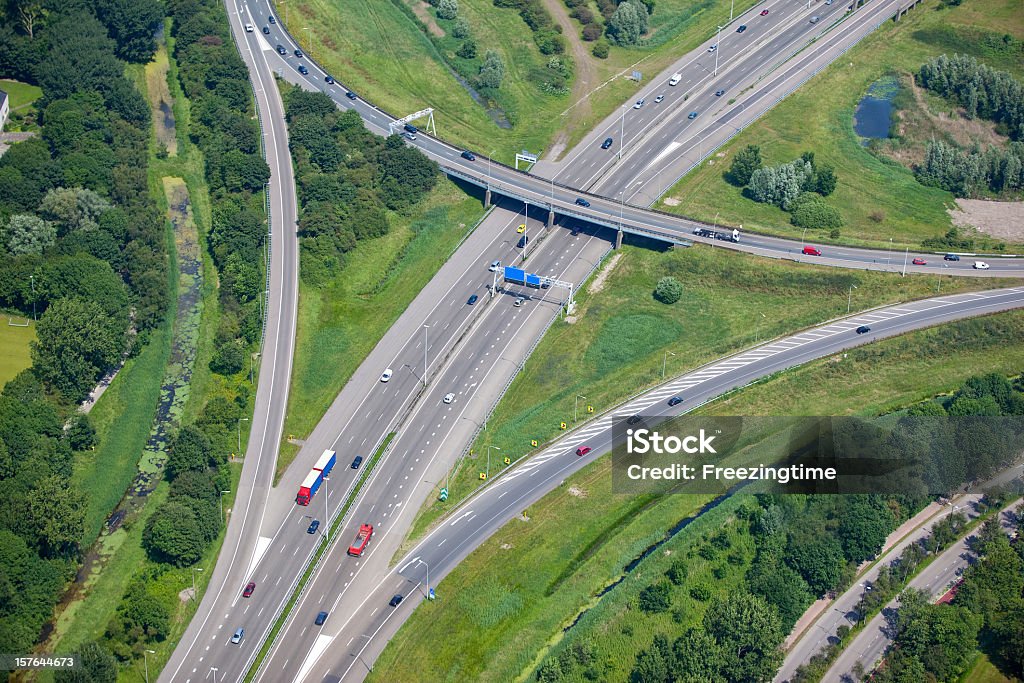 intersection de l'autoroute - Photo de Route libre de droits