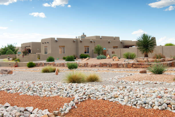 istock Xeriscaped Southwestern Home 157645172