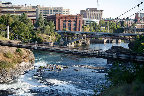 istock Spokane Washington Bridges And Waterfall 157648261