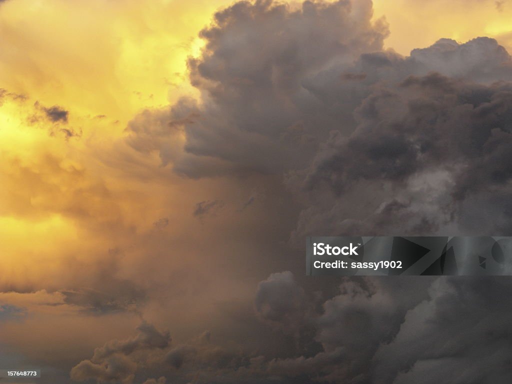 Monção Céu dramático nuvens de Tempestade com Trovoadaweather condition - Royalty-free Nuvem - Céu Foto de stock